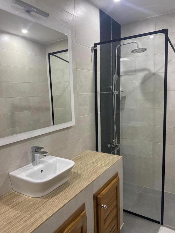 Hotel Residence La Corniche ダカール エクステリア 写真