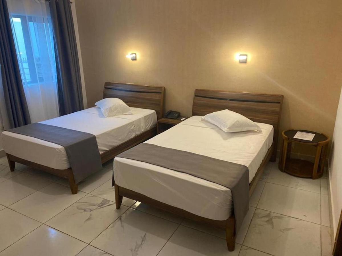 Hotel Residence La Corniche ダカール エクステリア 写真